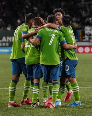 Image post by @clubeleven on Instagram