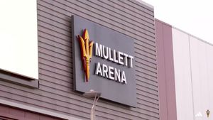 Video post by @jonahgking on Twitter