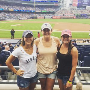 Image post by @yalesoftball on Instagram