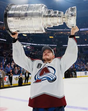 Image post by @bauerhockey on Instagram