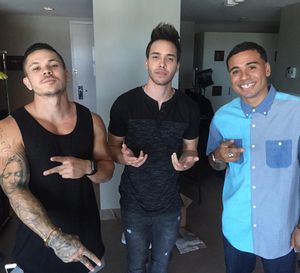 Image post by @mannysantiago on Instagram