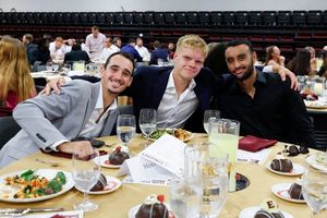 Image post by @elonmtennis on Instagram