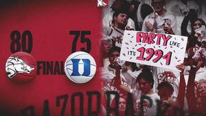 Image post by @RazorbackMBB on Twitter