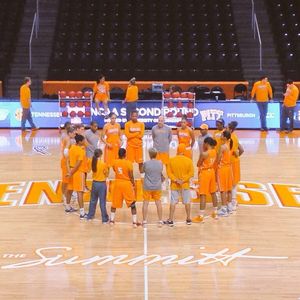 Image post by @ladyvol_hoops on Instagram