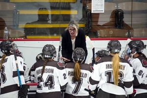 Image post by @BrownU_WHockey on Twitter