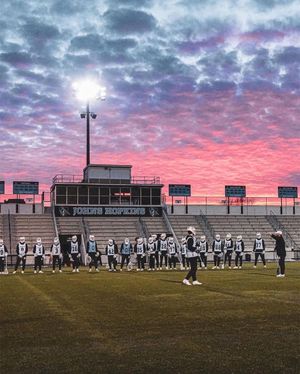 Image post by @stxmlax on Instagram