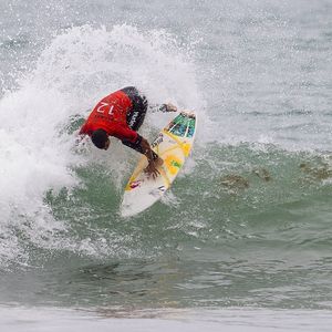 Image post by @wsl.qs on Instagram