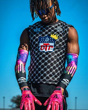 Image post by @pylon7on7 on Instagram