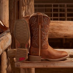 Image post by @justinboots_ on Instagram