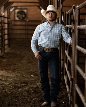 Image post by @resistol1927 on Instagram