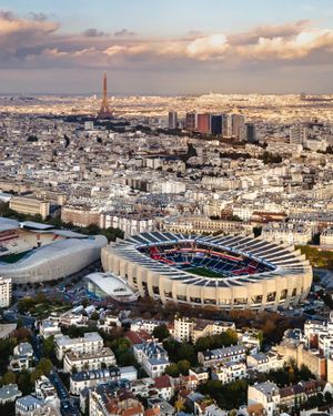 Image post by @psg on Instagram