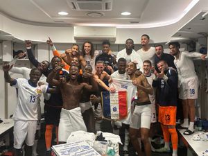 Image post by @equipedefrance on Twitter