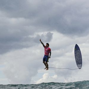 Image post by @thescore on Instagram