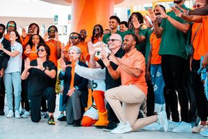 Image post by @univmiami on Instagram