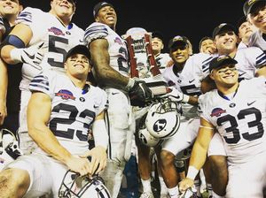 Image post by @holidaybowl on Instagram