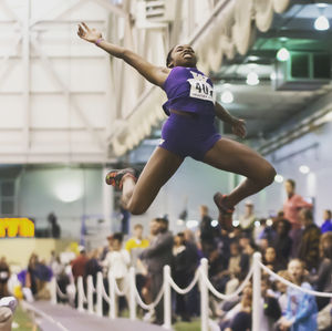 Image post by @uwtrack on Instagram