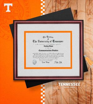 Image post by @vol_hoops on Instagram