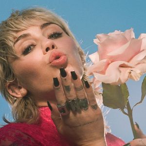 Image post by @mileycyrus on Instagram