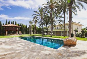 Image post by @christiesrealestate on Instagram