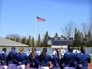 Image post by @yalesoftball on Instagram
