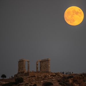 Image post by @natgeo on Instagram