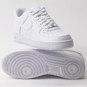 Image post by @champssports on Instagram