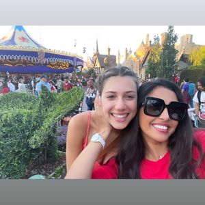 Image post by @vanessabryant on Instagram