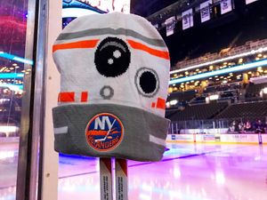 Image post by @nyislanders on Instagram