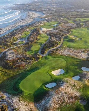 Image post by @pebblebeachresorts on Instagram