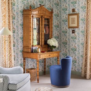 Image post by @emilymsturgess on Instagram