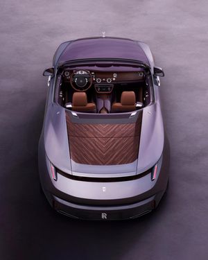 Image post by @rollsroycecars on Instagram