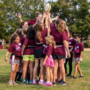 Image post by @girlsrugbysocal on Instagram