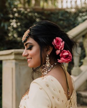 Image post by @thismodernlovephoto on Instagram