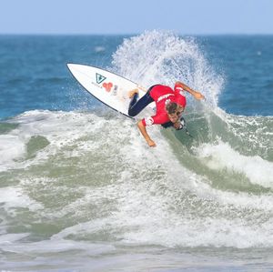 Image post by @wsl.qs on Instagram