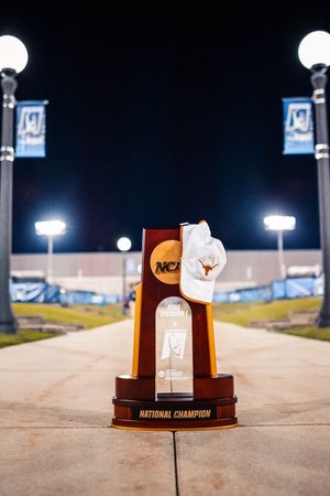 Image post by @TexasWTN on Twitter