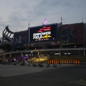 Image post by @broncosofffield on Instagram