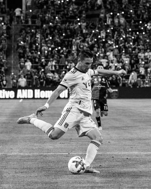 Image post by @tfophotos on Instagram