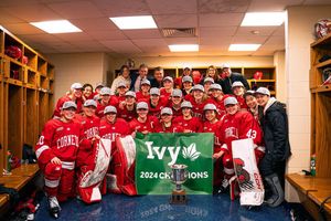 Image post by @cornellwhockey on Instagram