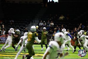 Image post by @IndoorFL on Twitter