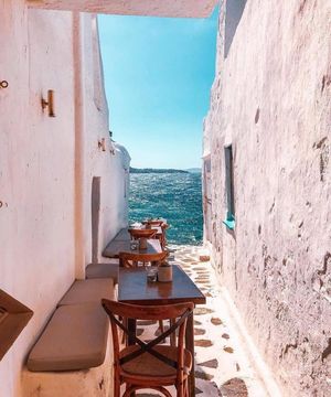 Image post by @centeredbydesign on Instagram