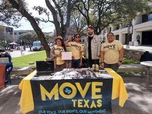 Image post by @move_texas on Instagram
