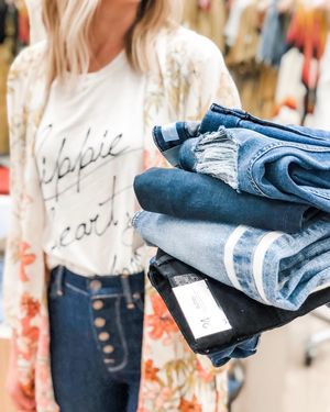 Image post by @shopoutoftown on Instagram