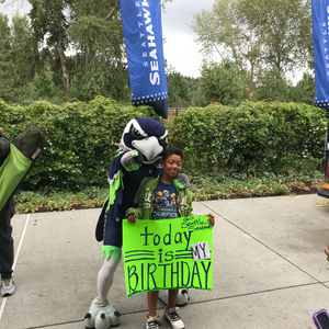 Image post by @blitztheseahawk on Instagram