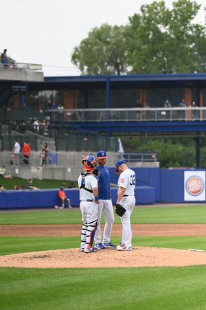 Image post by @NewhouseSports on Twitter