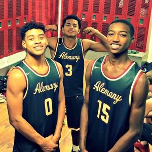 Image post by @alemanyhoops on Instagram