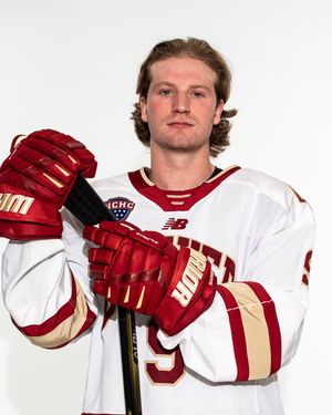 Image post by @du_hockey on Instagram