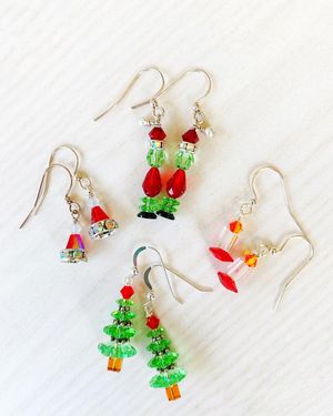 Image post by @beadcache on Instagram