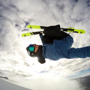 Image post by @sierra_at_tahoe on Instagram
