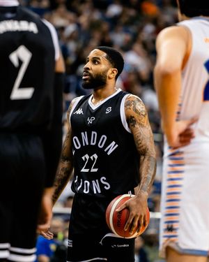 Image post by @londonlions on Instagram