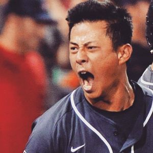 Image post by @bronxpinstripes on Instagram